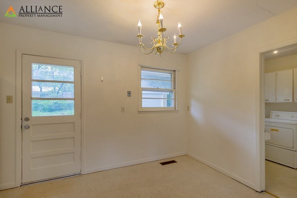 1533 Pipher Lane - Photo 7 of 26