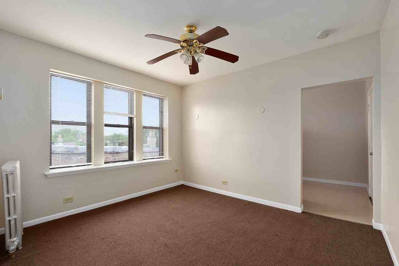 122-124 S California Ave/2806-12 W Wilcox St. - Photo 5 of 13