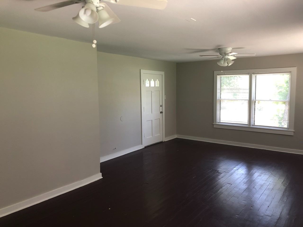 342 Cottage St - Photo 2 of 8