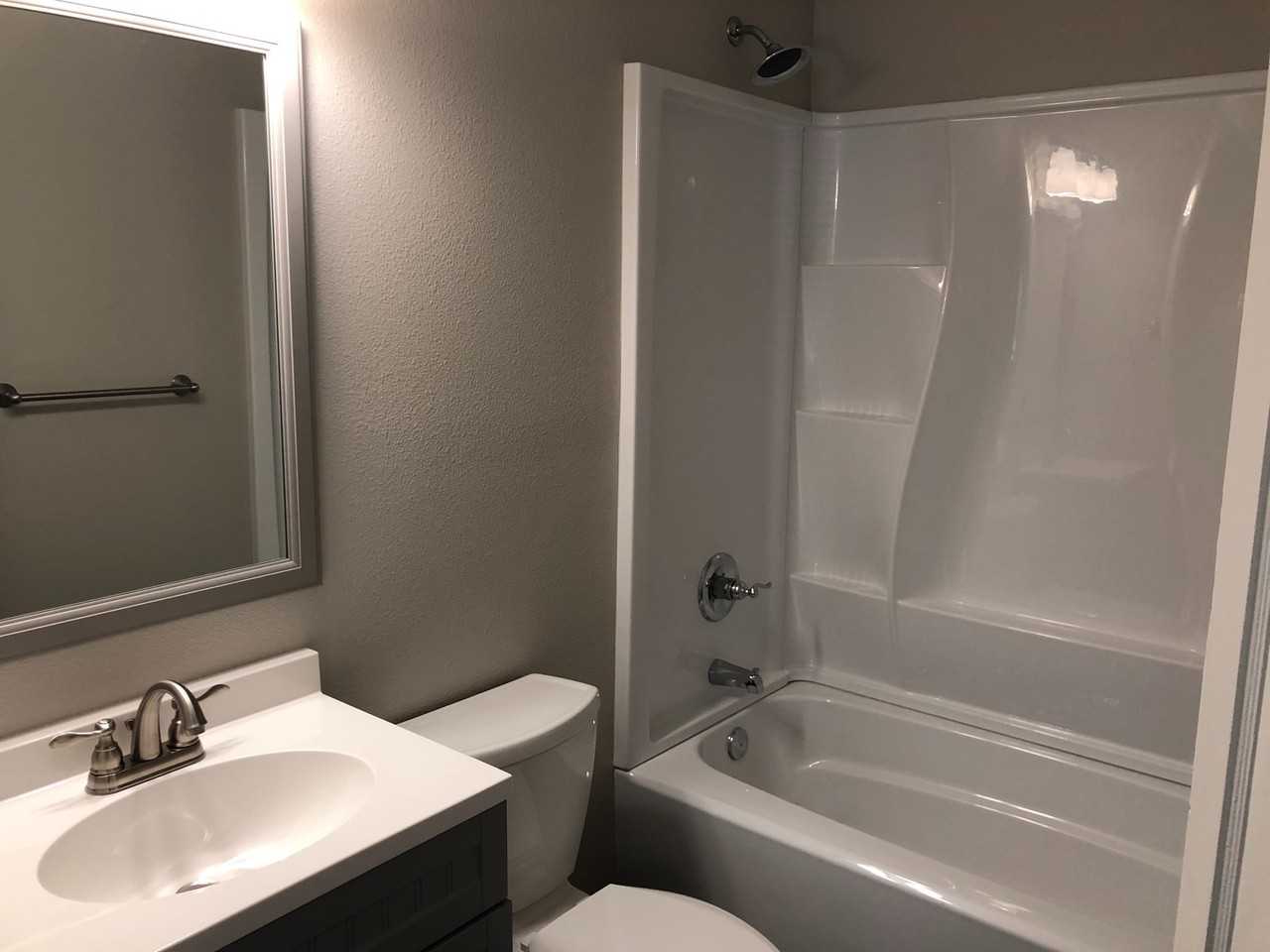 342 Cottage St - Photo 7 of 8