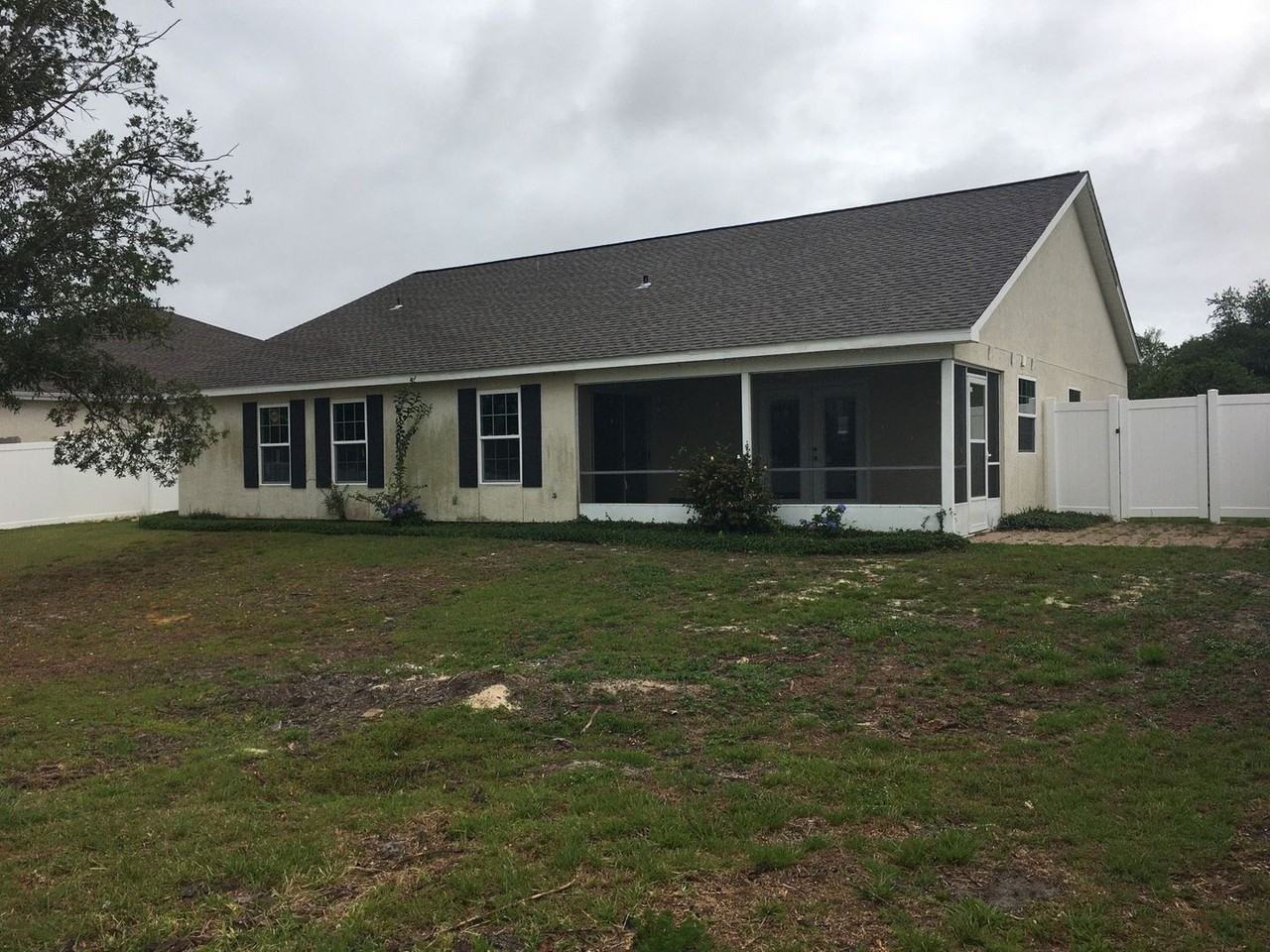 3203 Azalea Cir - Photo 2 of 30