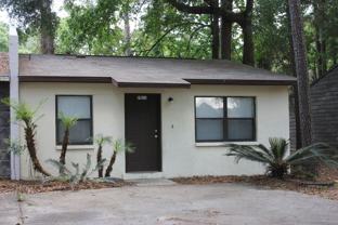 7011 Sw 17th Pl - Photo 1 of 1