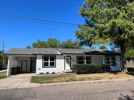 featured image of 403 1st St