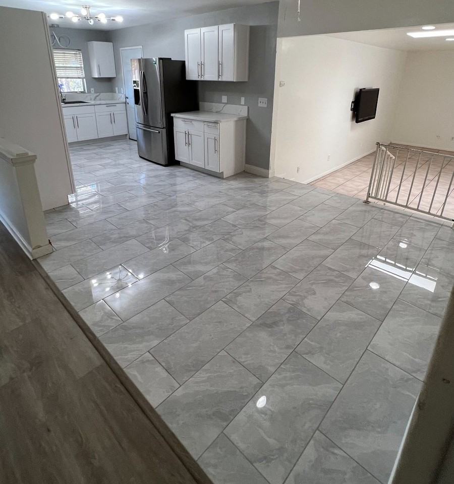 5057 54th St - Photo 2 of 13