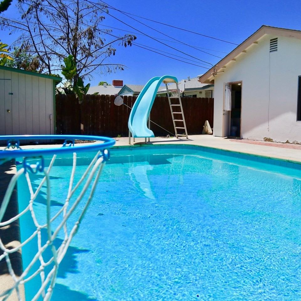 5633 Mary Lane Dr - Photo 6 of 31