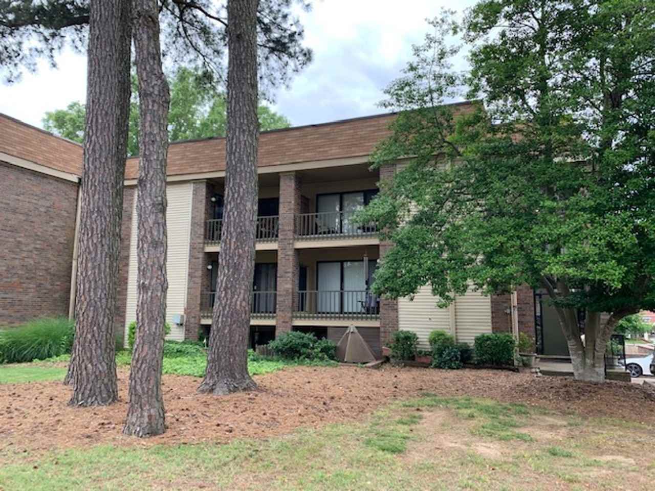 1859 Poplar Woods Cir W #208