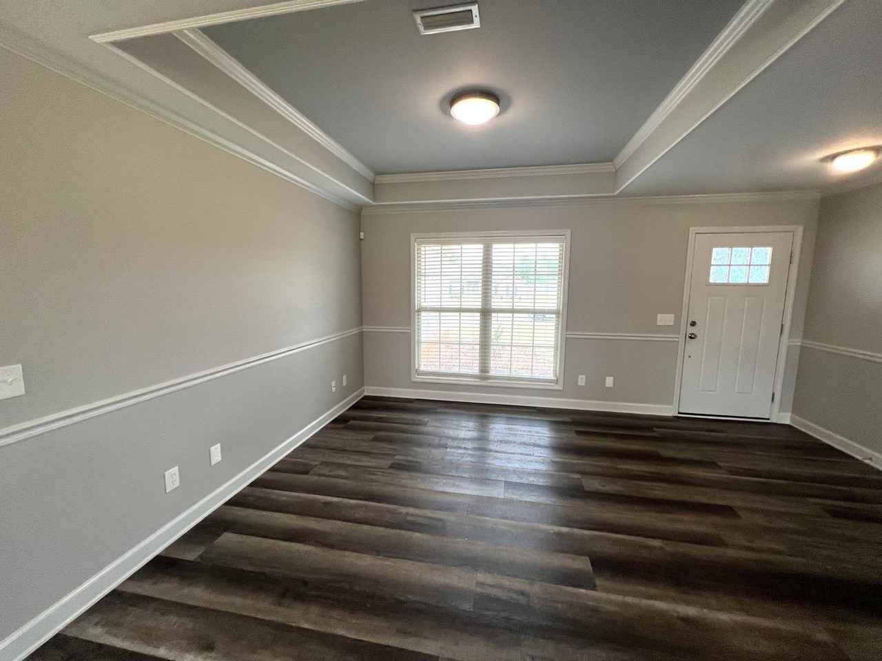 127 Brookestone Dr - Photo 2 of 22