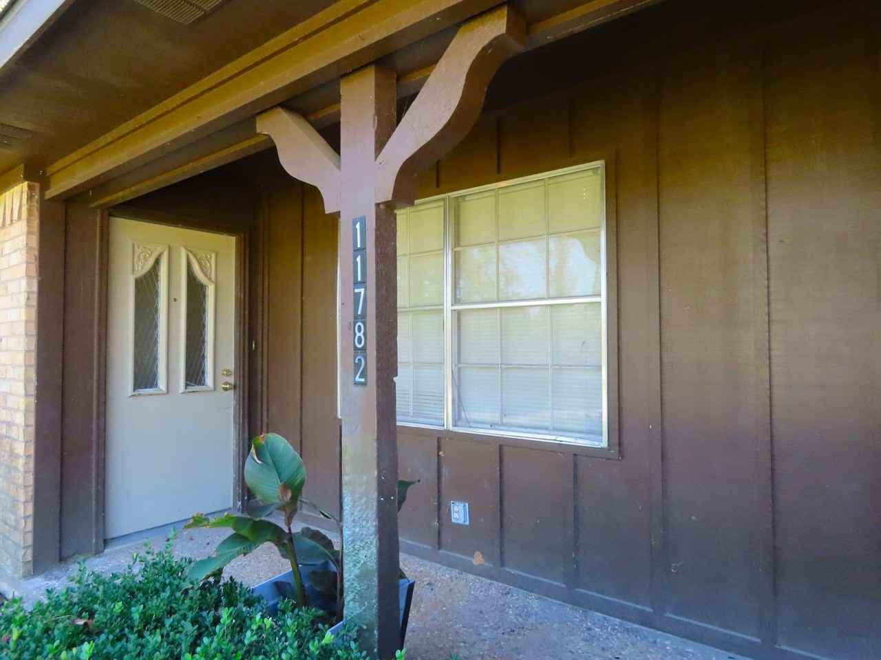 11782 S Hillcreek Rd - Photo 3 of 37