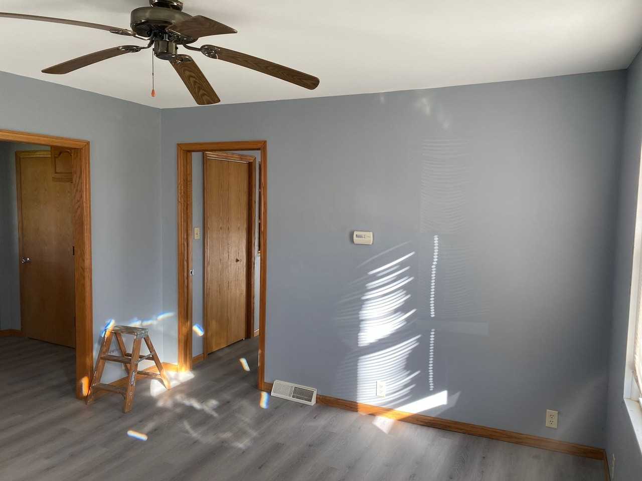 541 Carola St - Photo 3 of 13