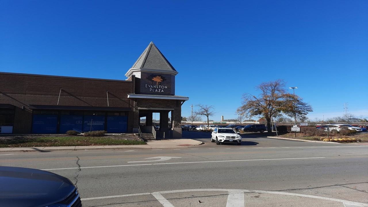 1101 Dodge Ave - Photo 2 of 50