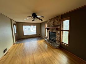 1014 S 10th Ave - Photo 1 of 1
