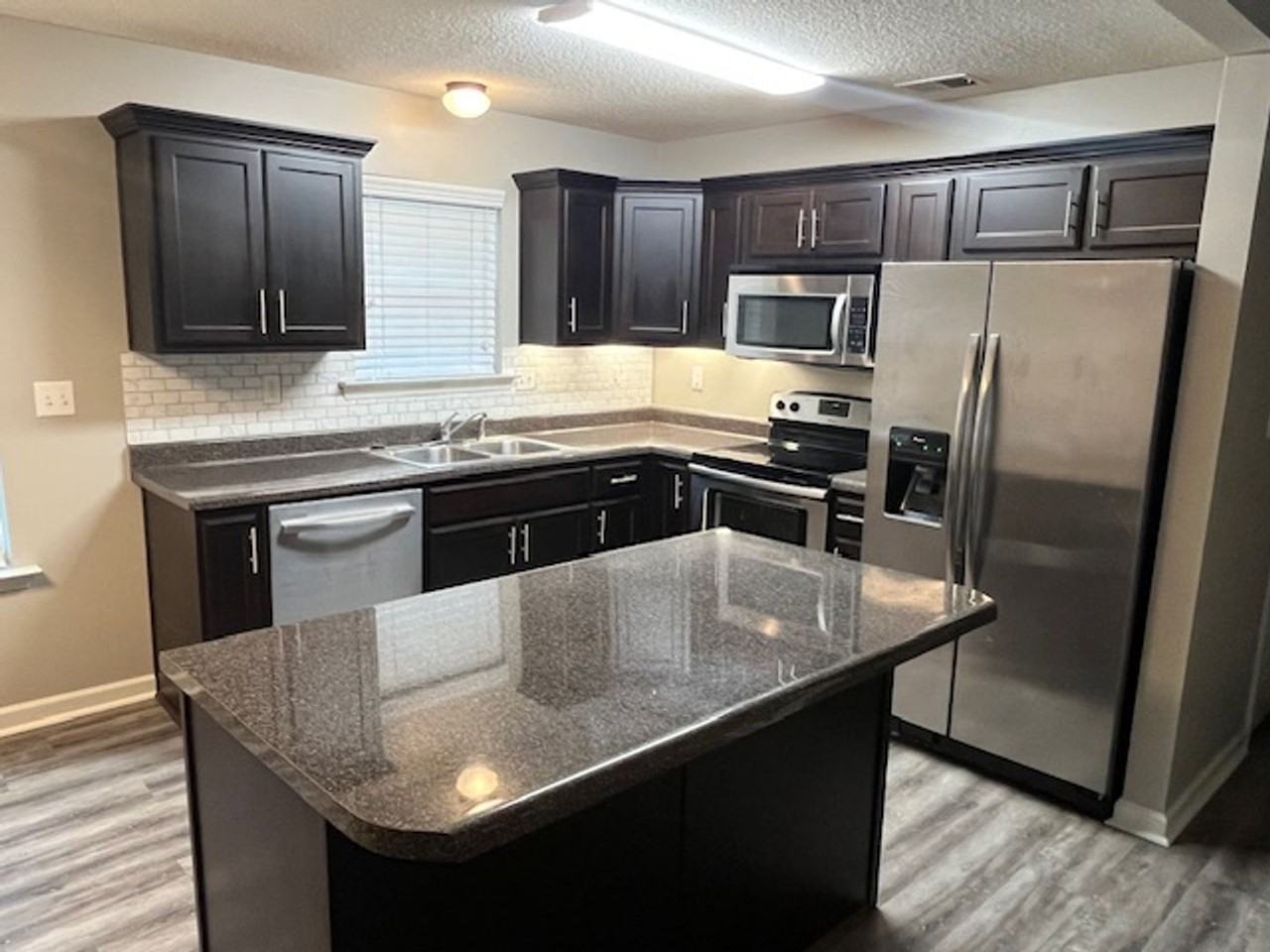 7329 Green Ash Dr - Photo 2 of 26