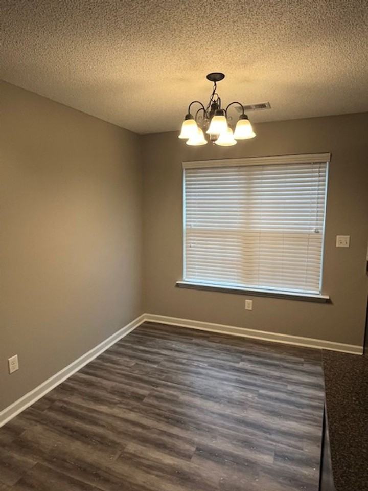 7329 Green Ash Dr - Photo 6 of 26