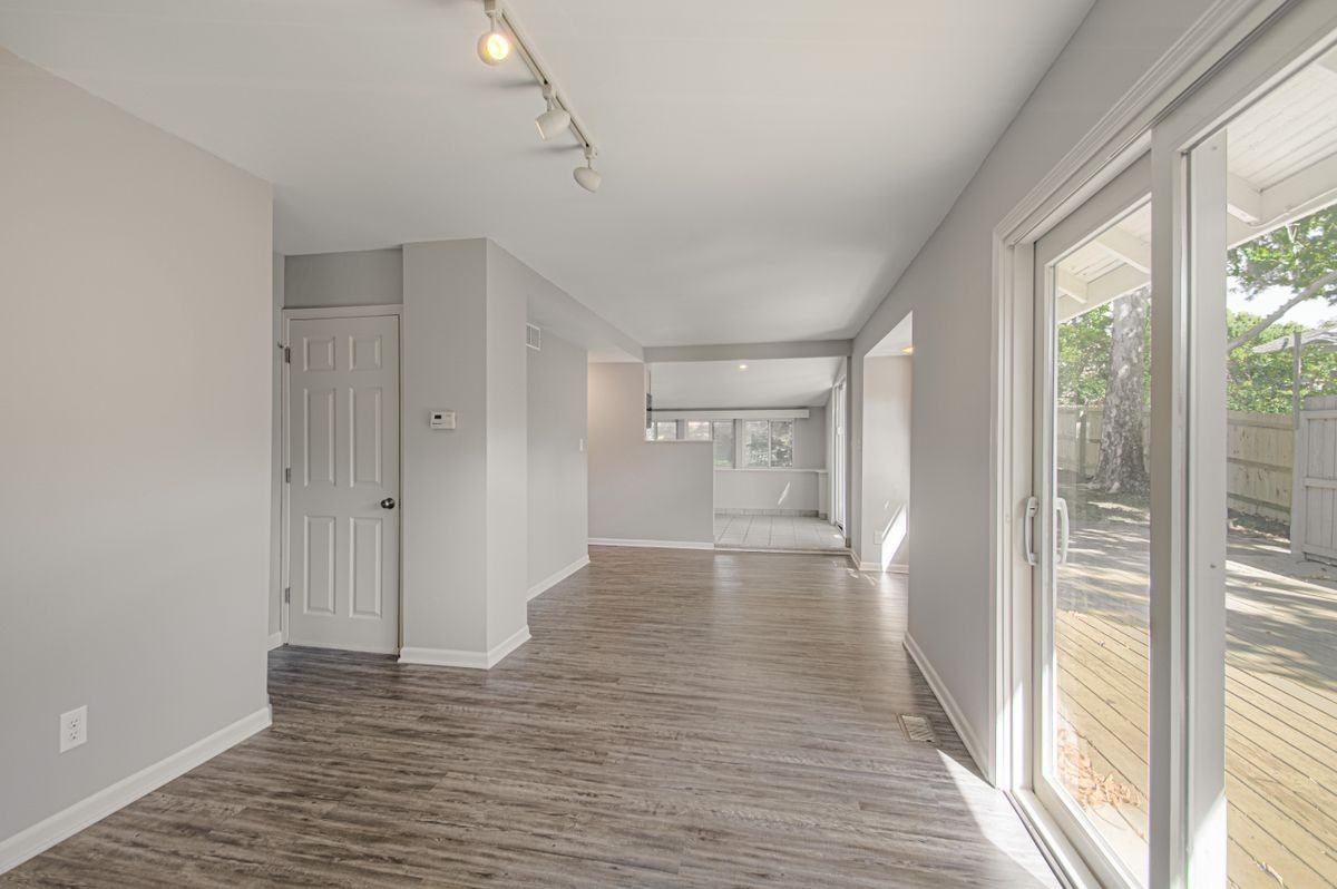 3138 W 43rd Ave - Photo 5 of 25
