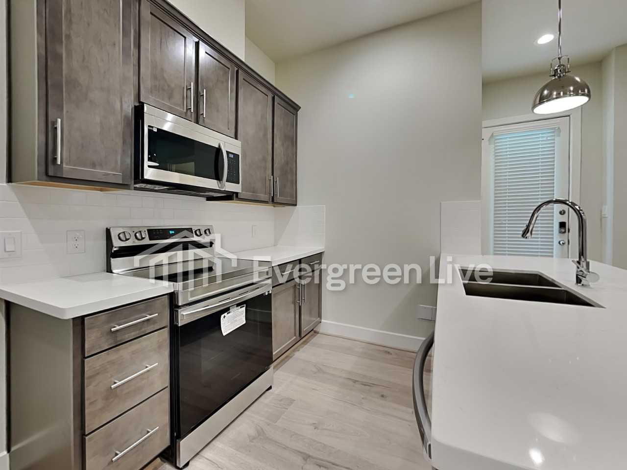 5712 Quinn Landing Ln - Photo 5 of 18