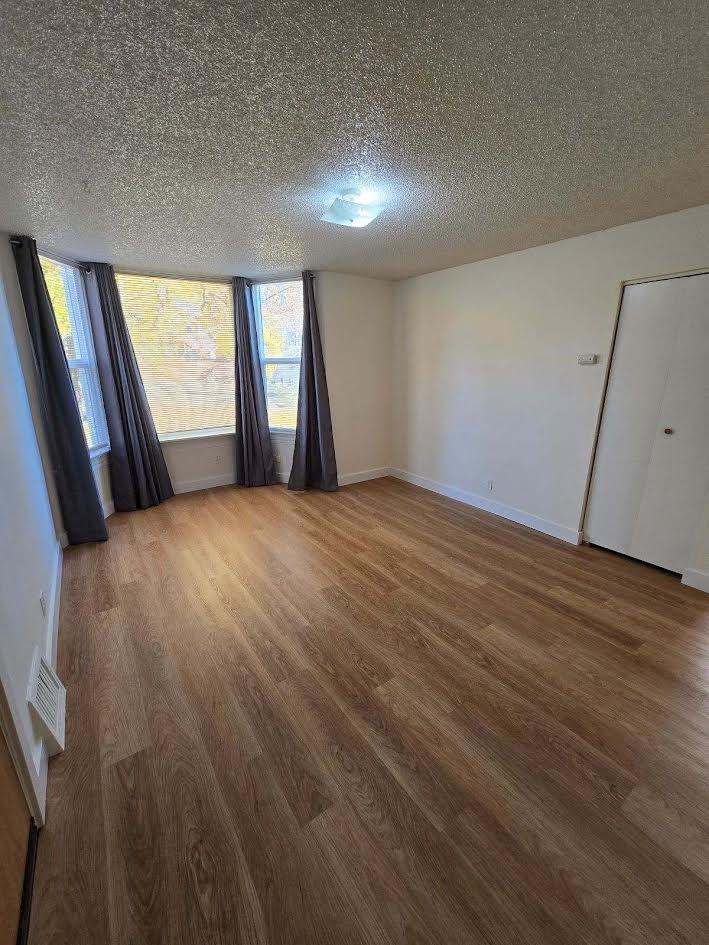 204 W Garden Ave #2 - Photo 2 of 8