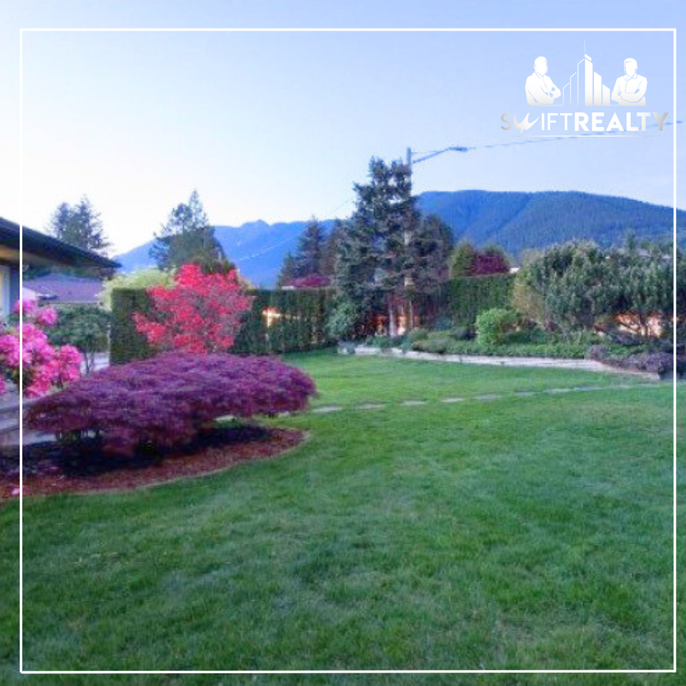 4183 Highland Boulevard - Photo 2 of 21