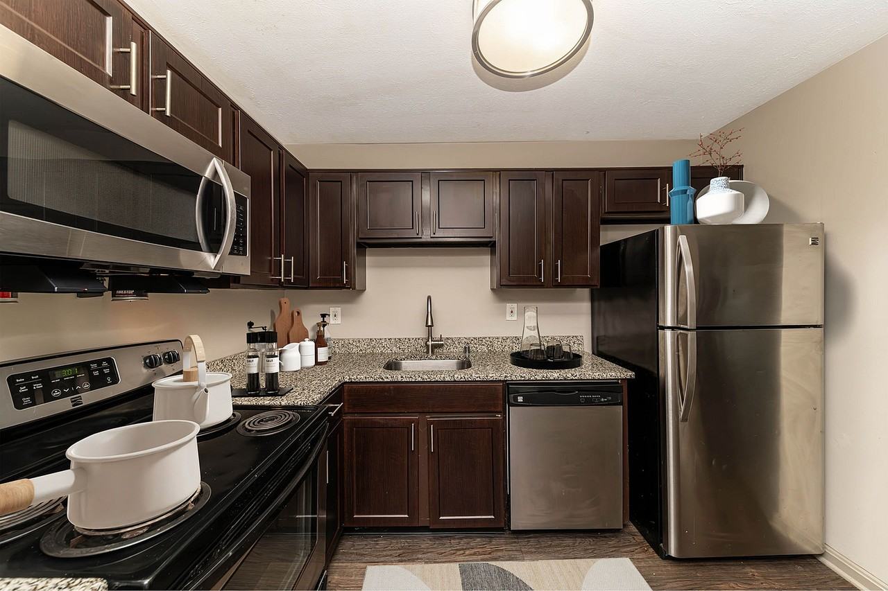 Views at Crescent Hill - Photo 4 of 29