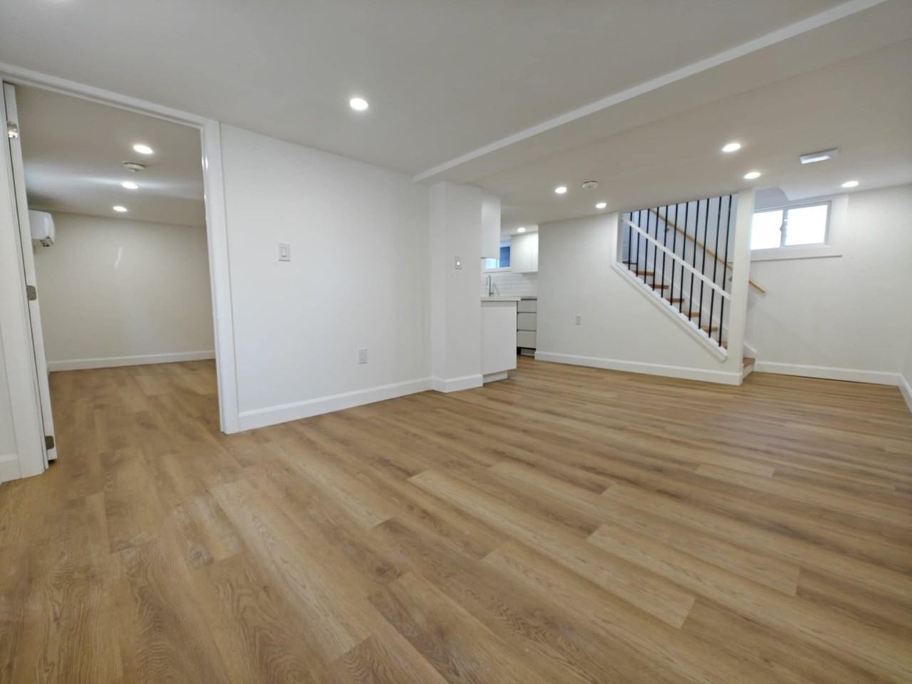 156 Cedar St S #2 - Photo 6 of 18