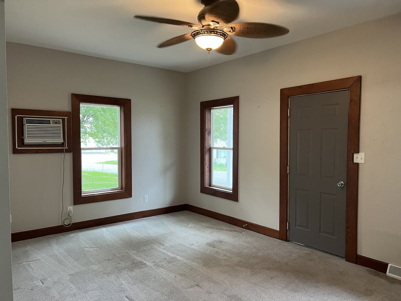 8319 Hickory Ave #NA - Photo 3 of 20