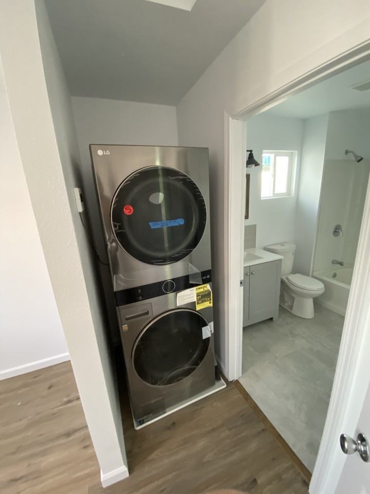 8541 Newport Ave #NA - Photo 5 of 9