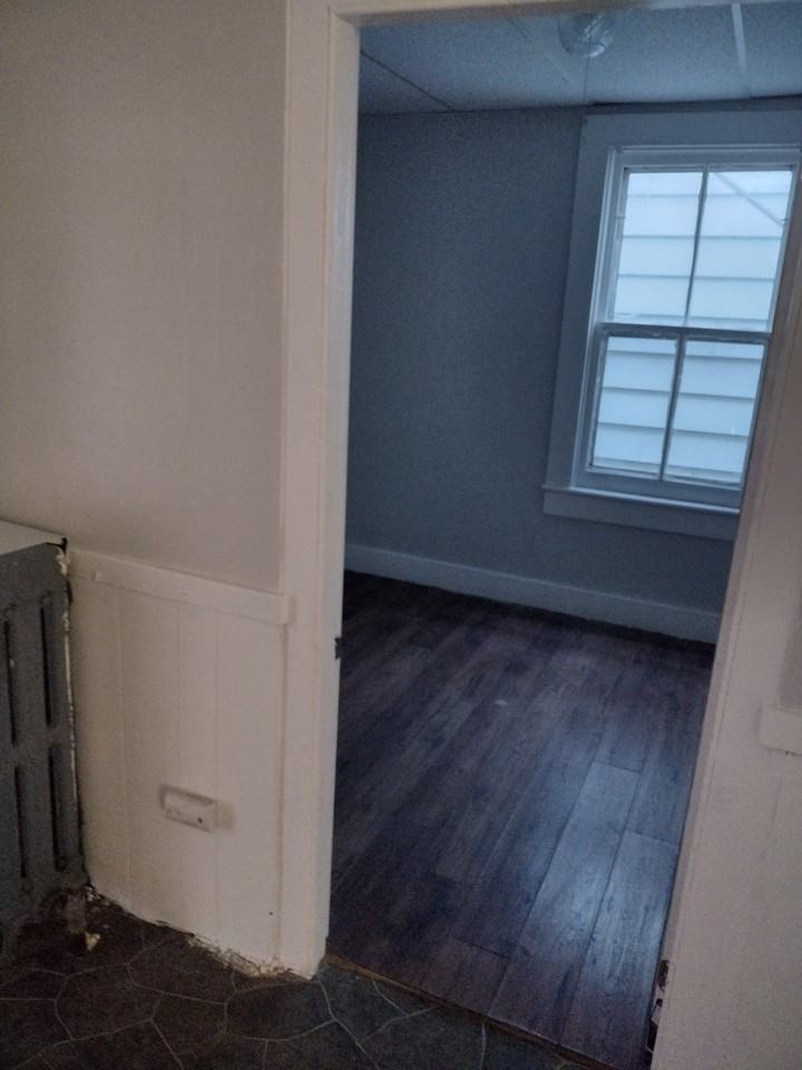 317 10th St #2 - Photo 3 of 8