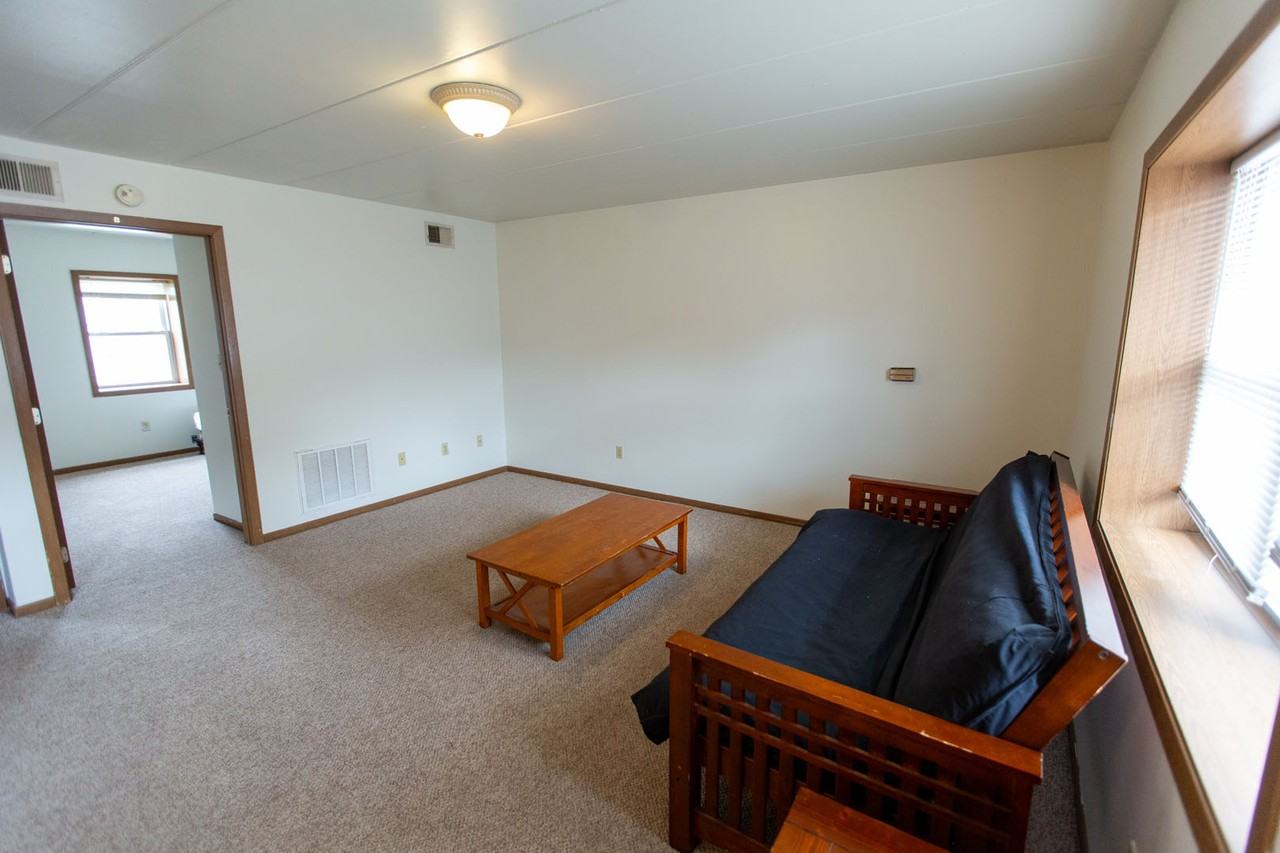 327 Willey St #403 - Photo 3 of 6