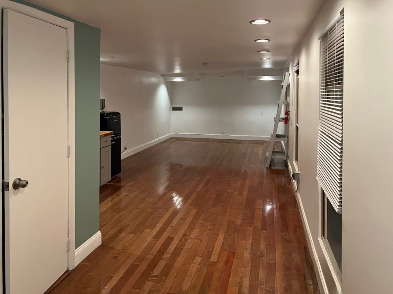 1985 W 28th St #4th - Photo 6 of 14