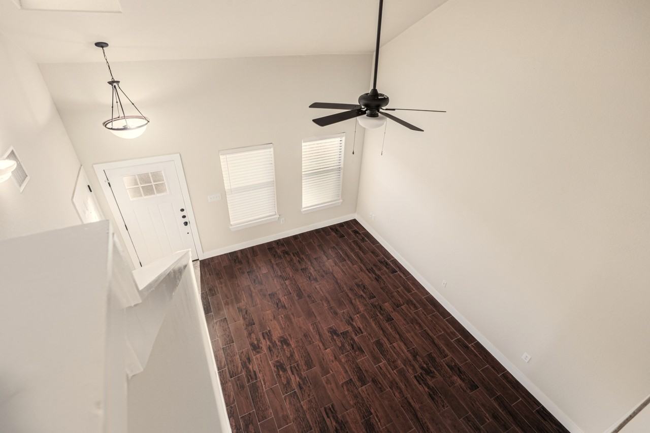 112 Pahala Ct #A - Photo 3 of 37