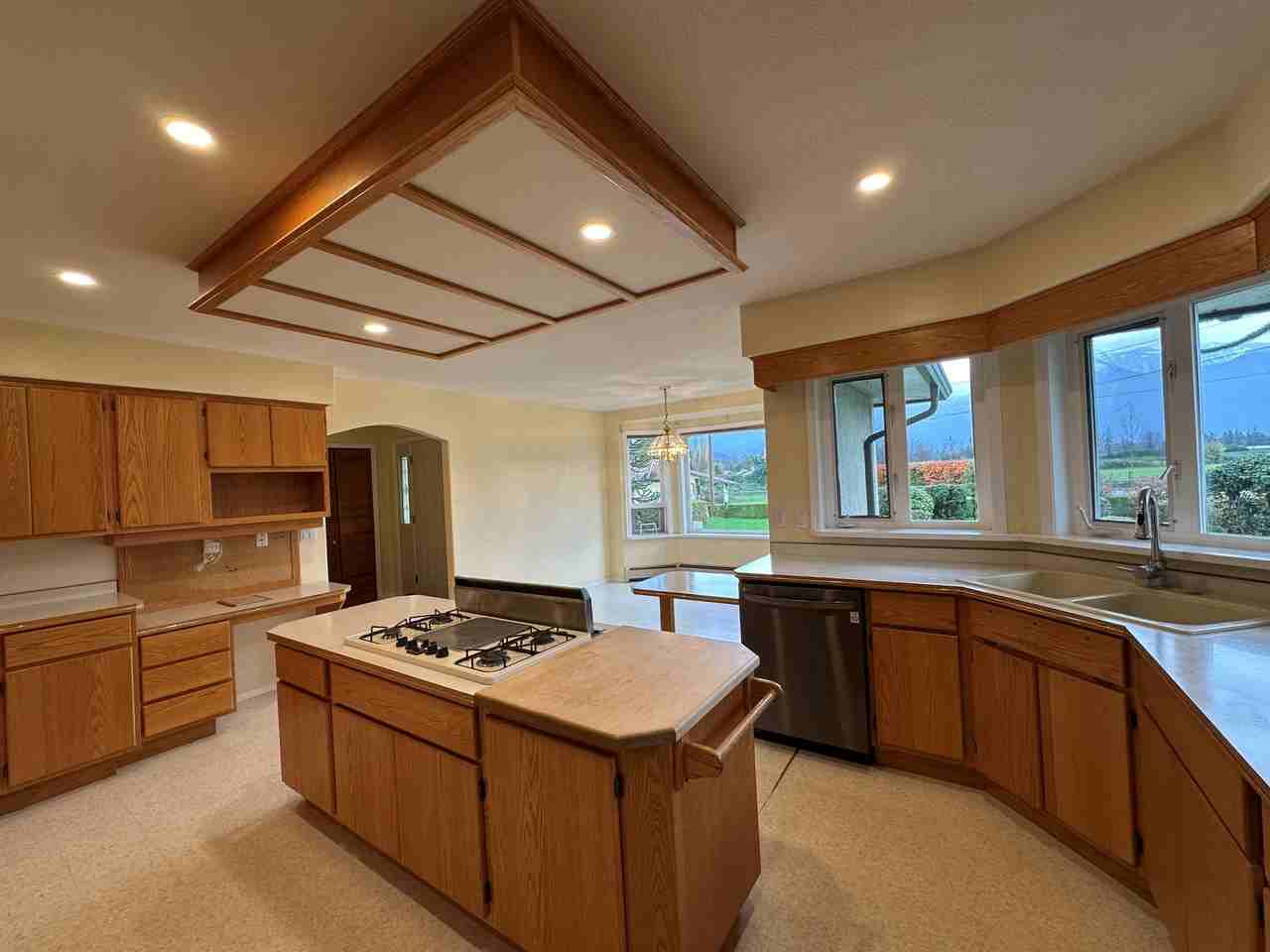 5655 Else Rd #1 - Photo 2 of 21