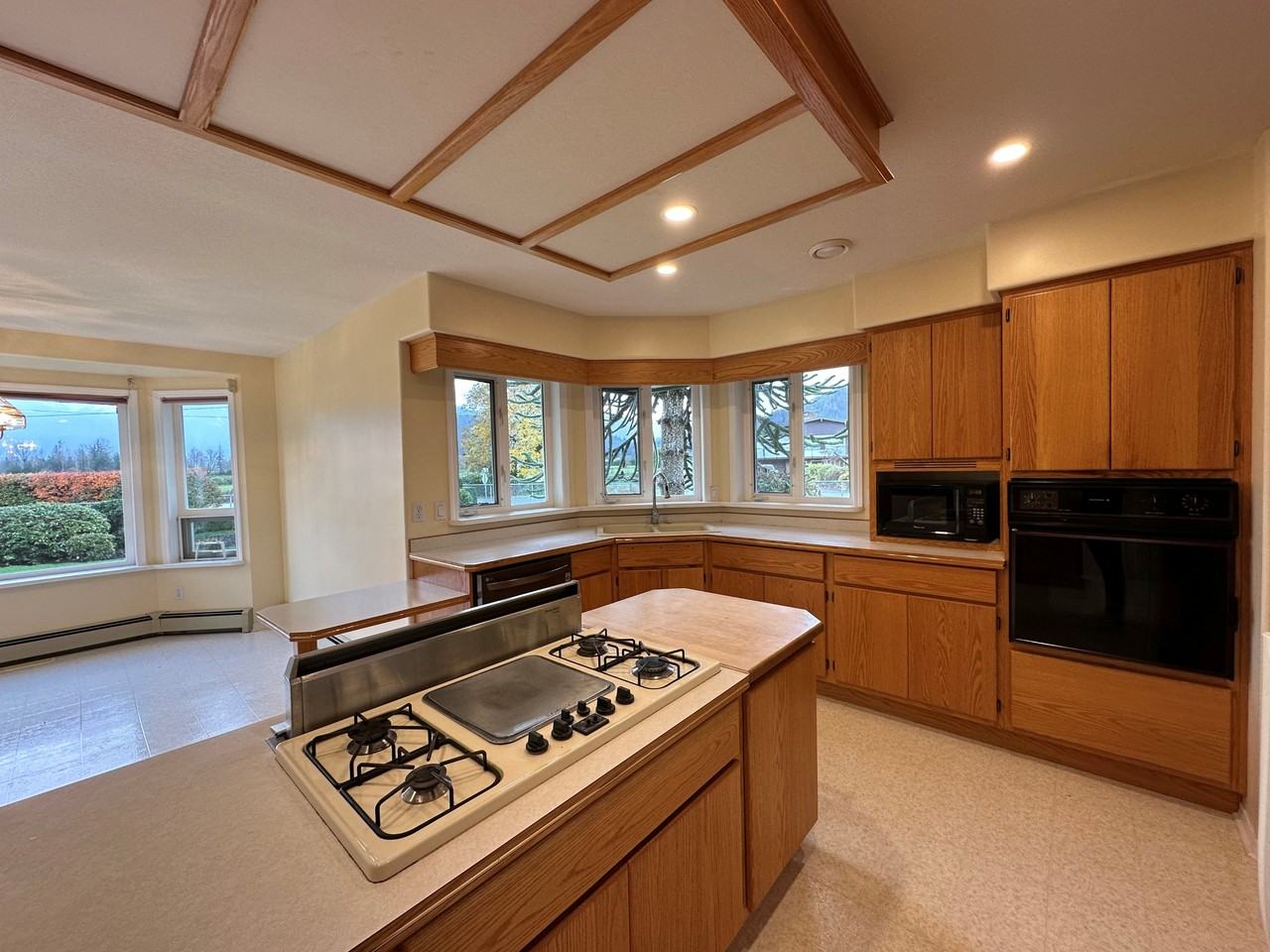 5655 Else Rd #1 - Photo 3 of 21