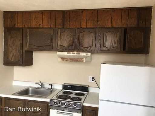 42 Main St - Photo 2 of 6