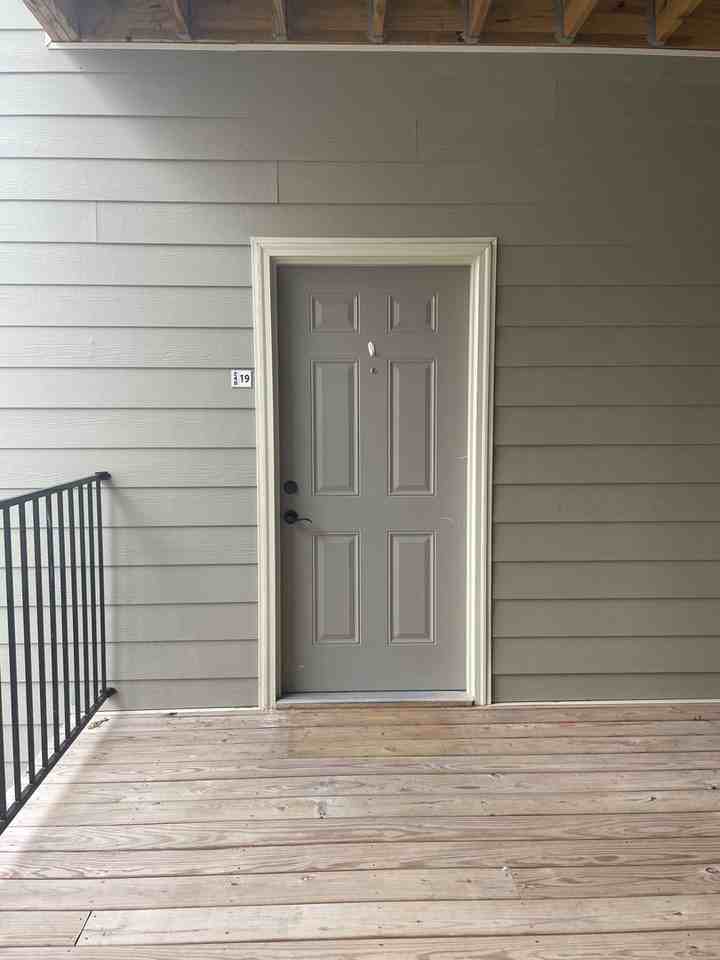 Greenwood Flats - Photo 2 of 15