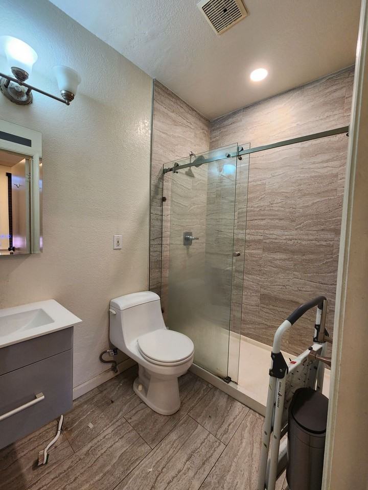 1 Bed 1 Bath in Historical Building - Photo 6 of 13