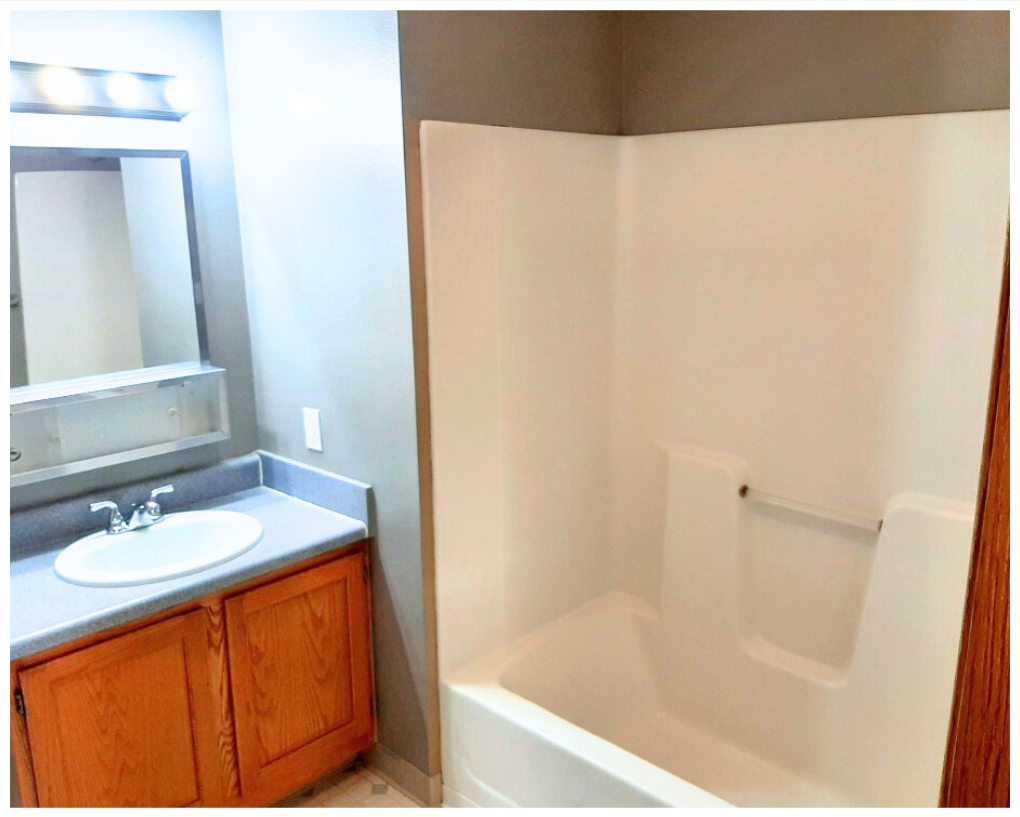 Red Oak 48 - Photo 6 of 18