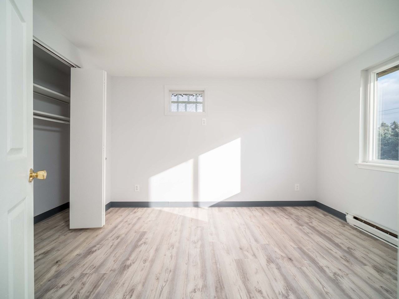 Maplewood Apartments - Photo 5 of 18