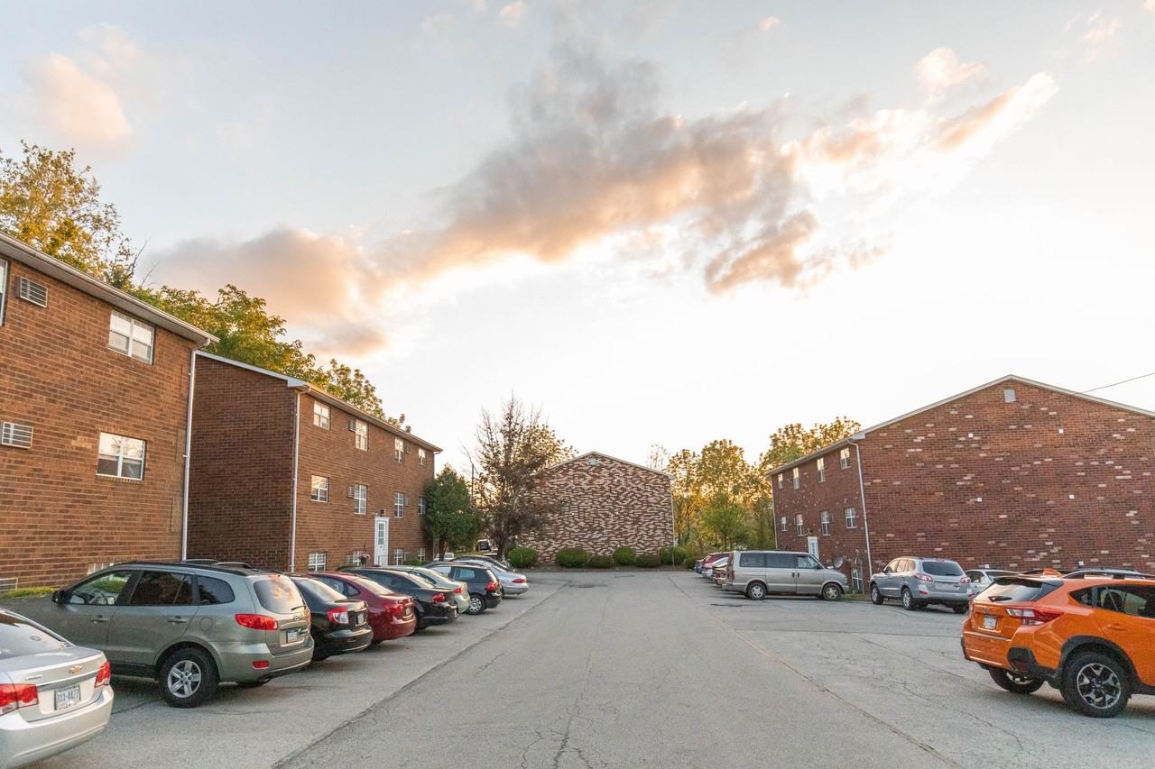 Meadow View - Photo 6 of 24