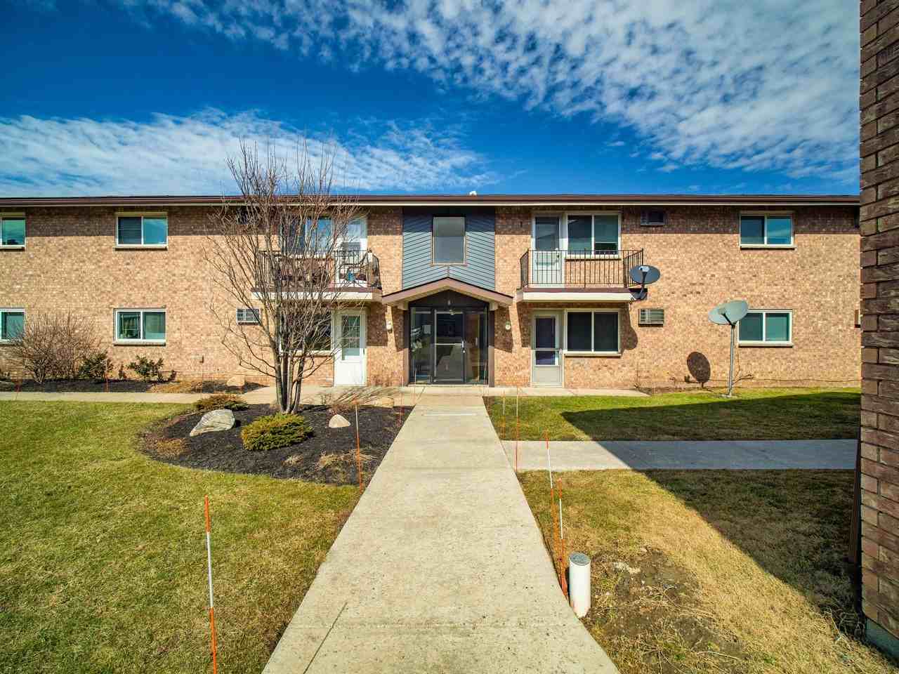 Holiday Meadows - Photo 4 of 9