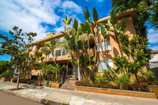 Hollywood Colony - Photo 1 of 1