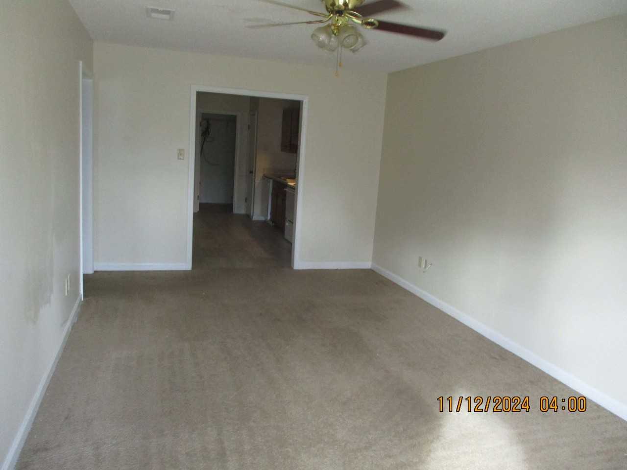 305 Station Crossing Dr Apt B - Photo 5 of 5