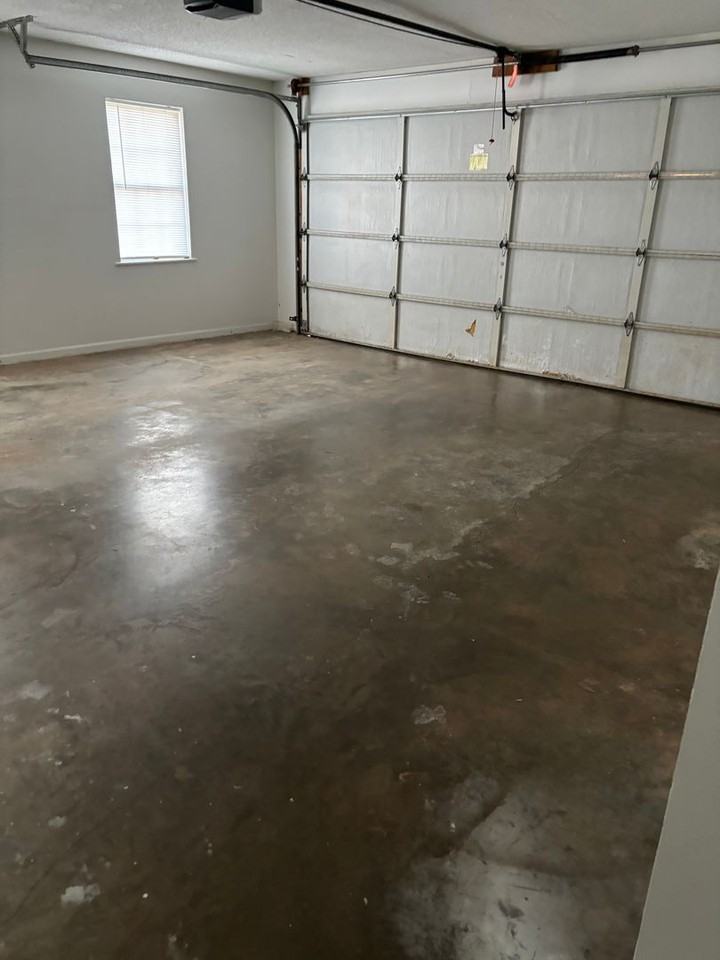 5560 Mooresville Rd - Photo 3 of 13