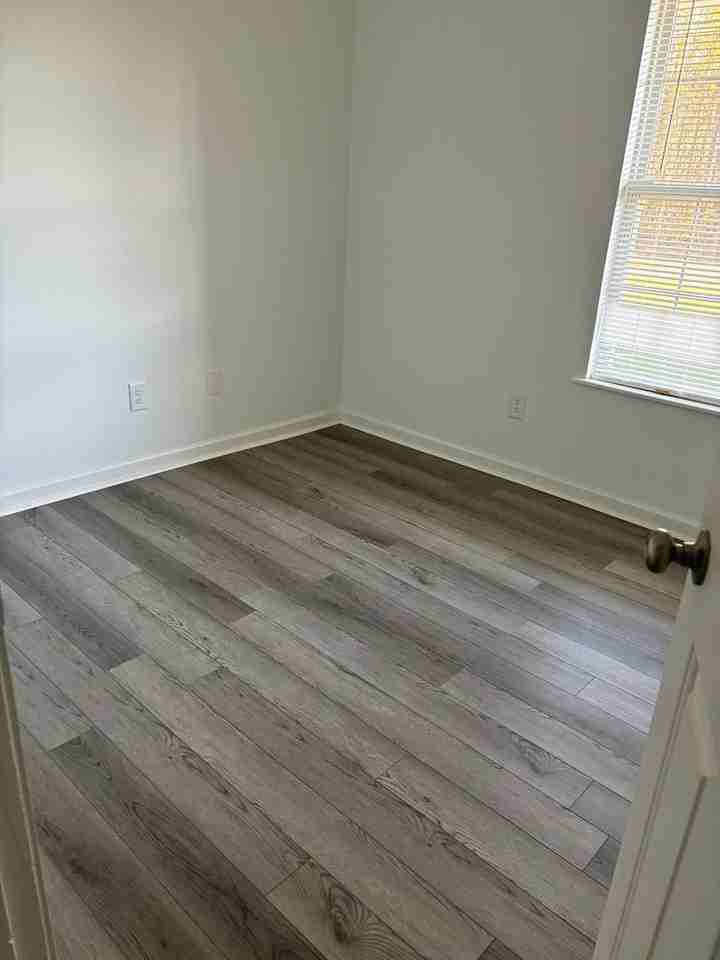 5560 Mooresville Rd - Photo 7 of 13