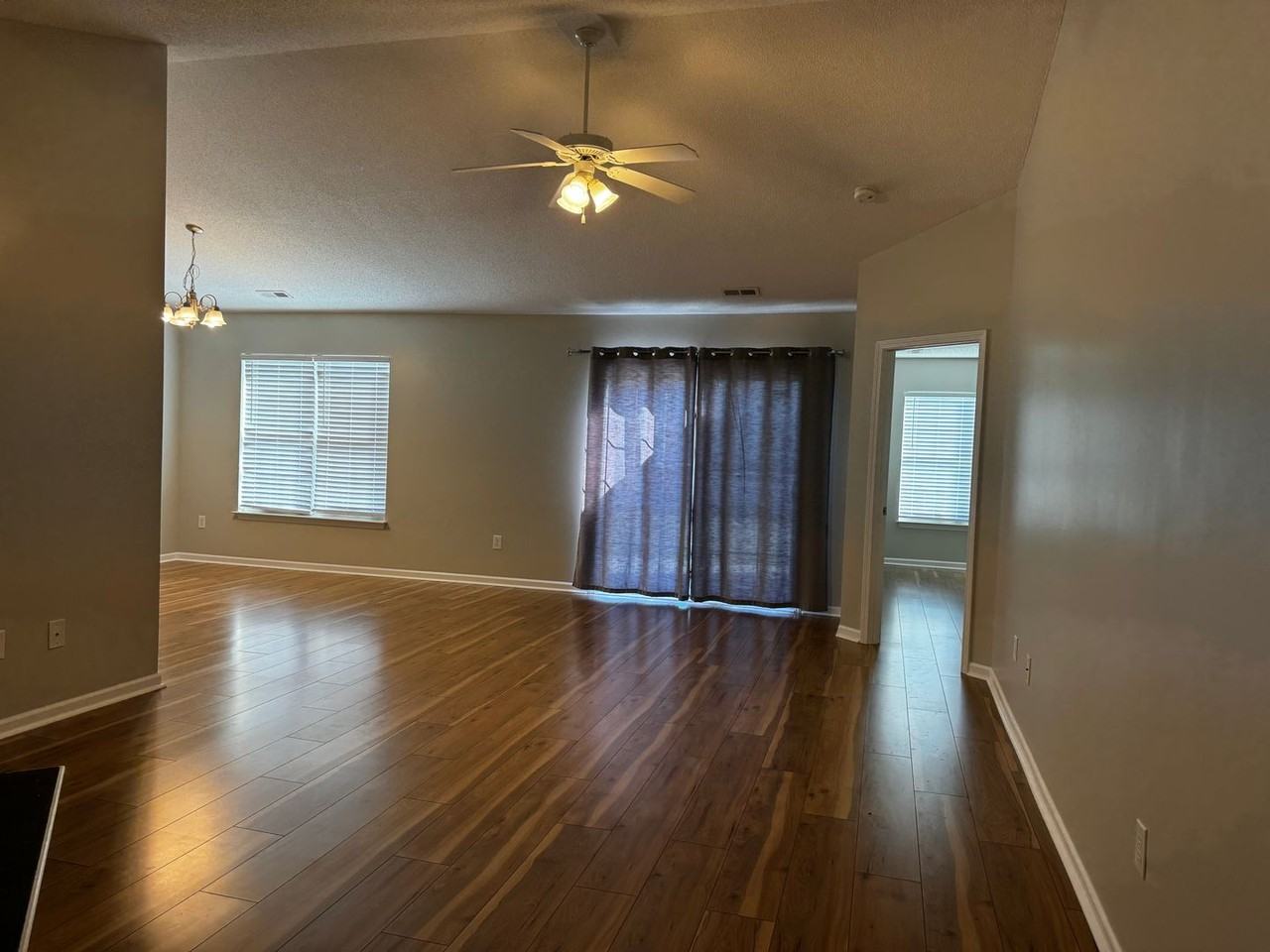 126 Els Ln - Photo 3 of 29
