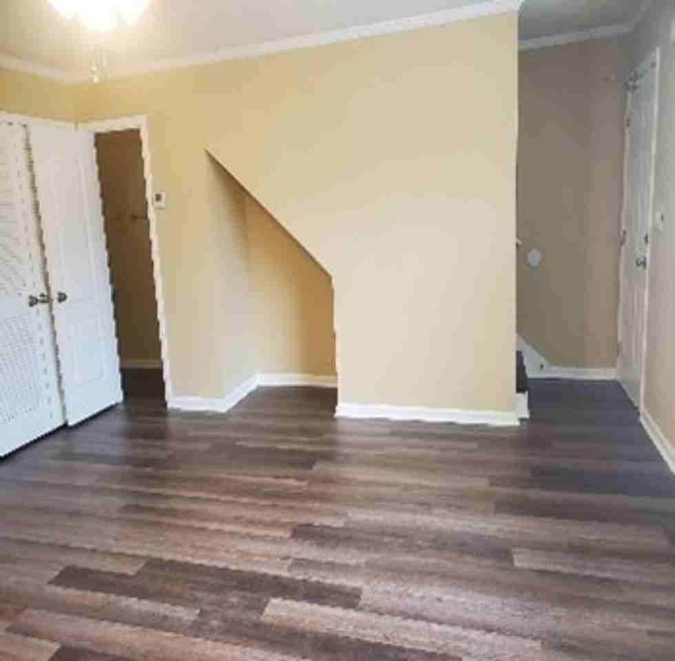 11429 Oak Arbor Way - Photo 3 of 15