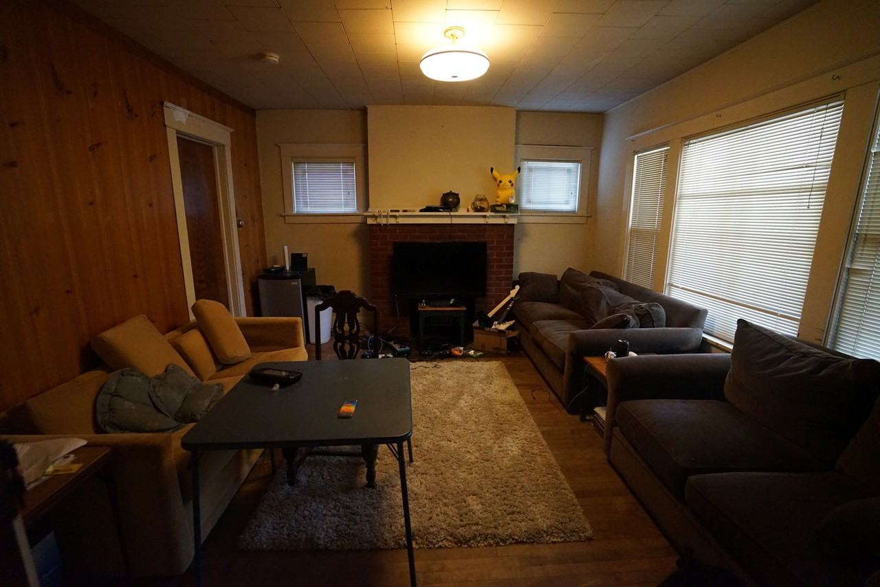 114 South Orchard Street - Photo 3 of 10