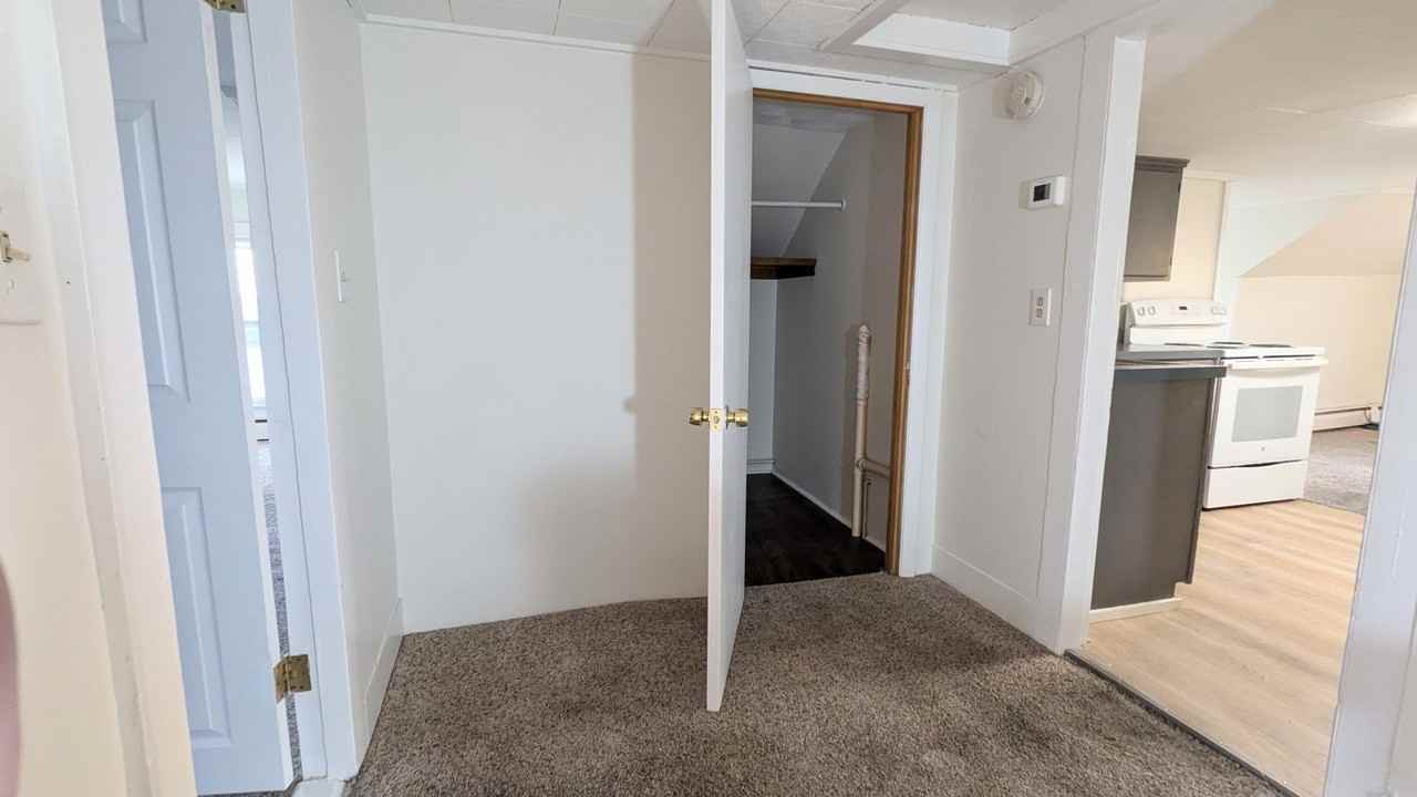 2-4 Main Place - Photo 3 of 11