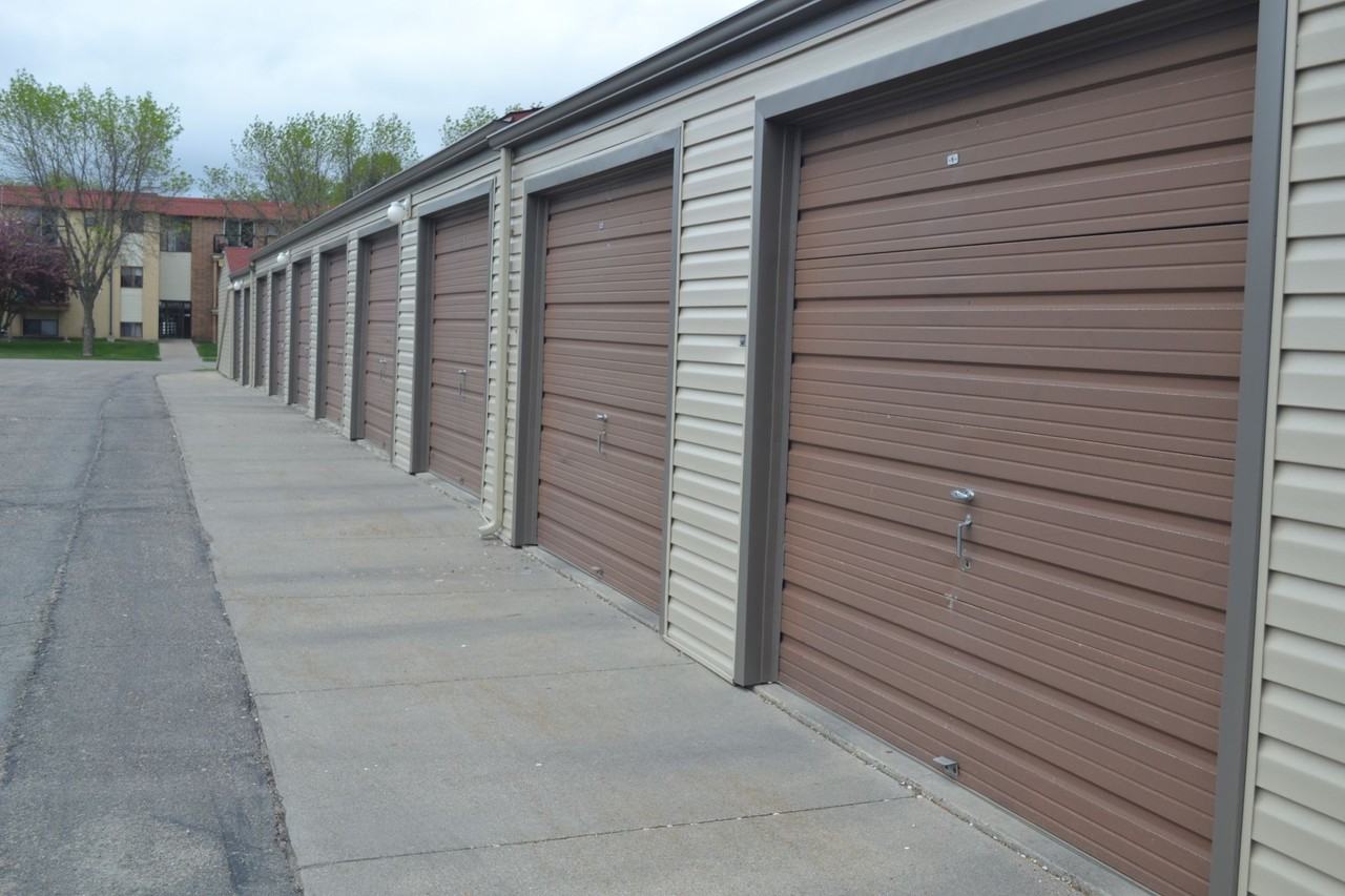 1208 28th Ave S - Photo 5 of 6