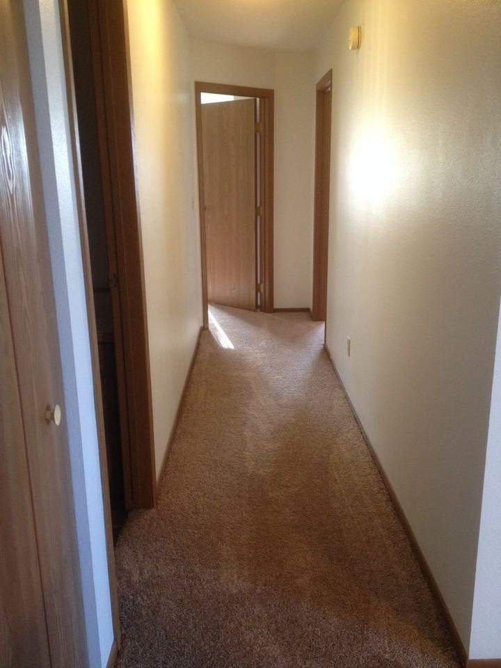 1208 28th Ave S - Photo 7 of 29