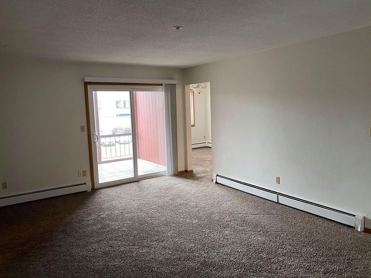 904 24th Ave S - Photo 2 of 9