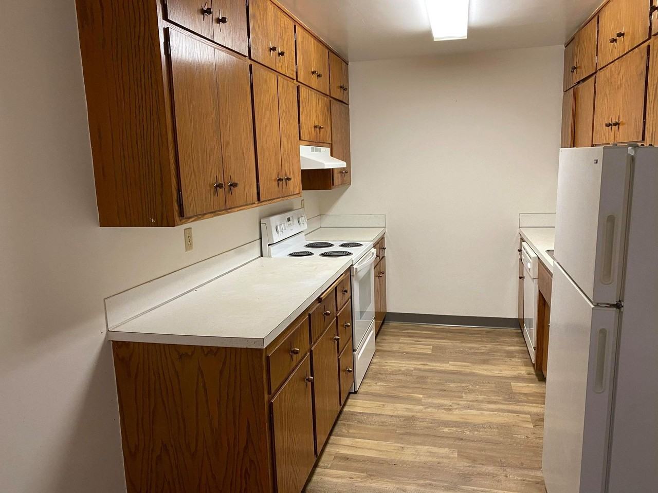 921 23rd Ave S - Photo 2 of 10